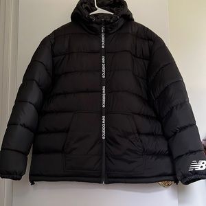 new balance MEN JACKET BLACK COLOR SIZE 2X